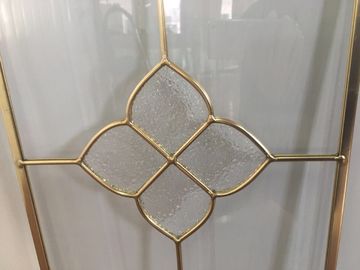 Şeffaf Mutfak Dolabı Cam Metal Çerçeveli Eğimli Kenarlı Isıya Dayanıklı